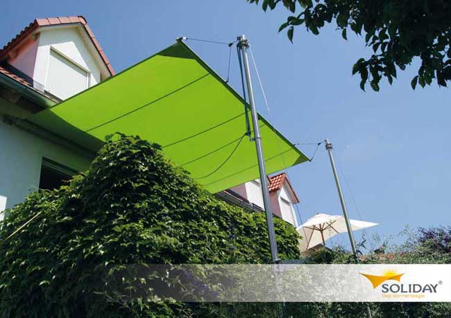 Sonnensegel | Produkte | EM Sonnenschutz - Das Sonnensegel ist mit fast grenzenlosen Gestaltungsmöglichkeiten eine effiziente architektonische Beschattungsanlage für bis zu 80m².